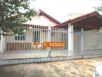 Casa para Venda, em Sorocaba, bairro Wanel Ville 2, 2 dormitórios, 1 banheiro, 1 suíte, 3 vagas